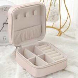 Pearl Pink Travel Jewelry Box